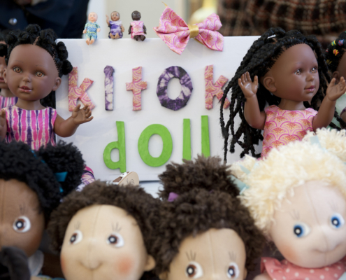 Les Kitoko Doll au festival parisien de la poupée