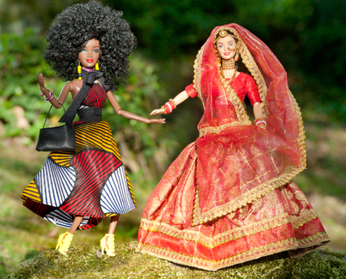 poupées mannequins indienne et africaine